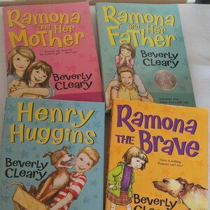 Lot of 4 Ramona Chapter Books by Beverly Cleary - Mother - Father - Brave- Henry